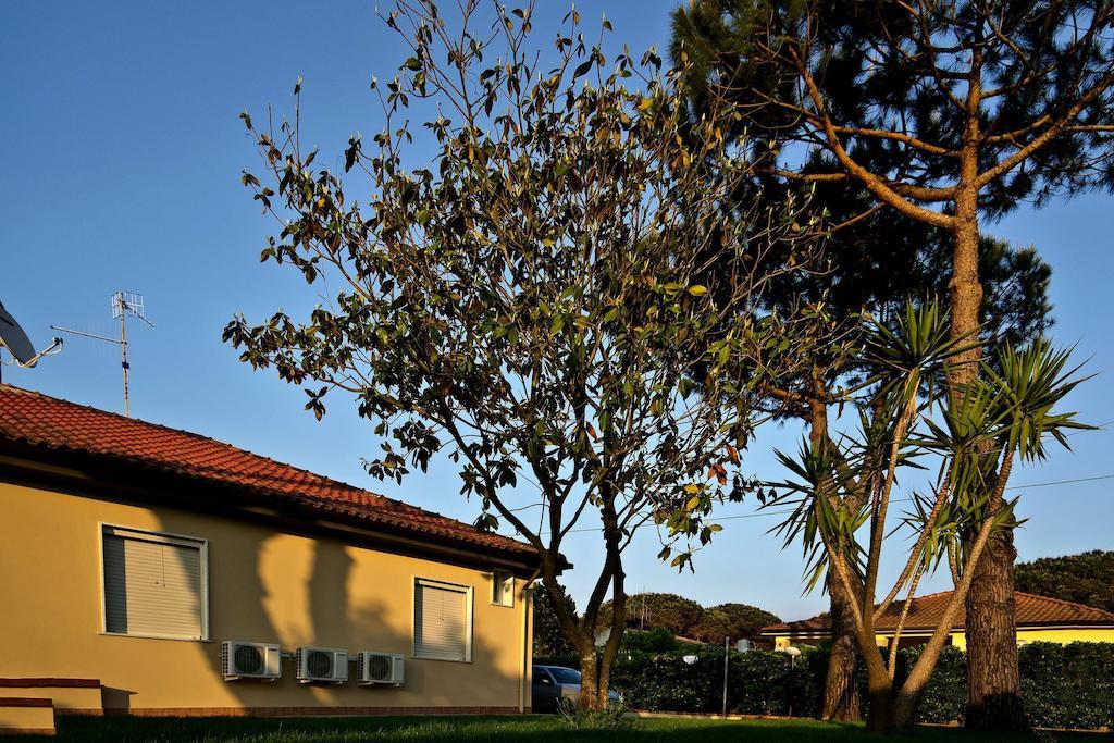 Livingapple Beach Minturno Exterior photo