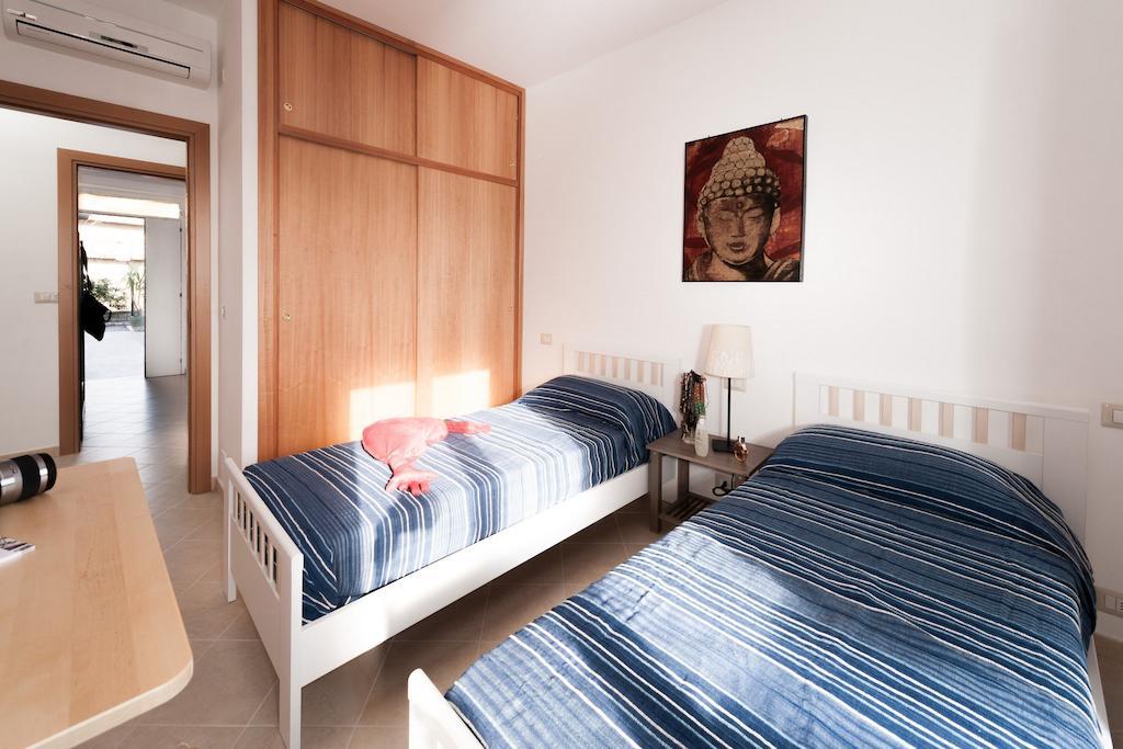 Livingapple Beach Minturno Room photo